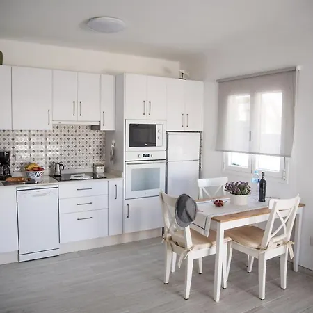 Estrella De Mar - Shared Pool Costa Teguise