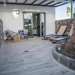 Estrella De Mar - Shared Pool Апартаменты *